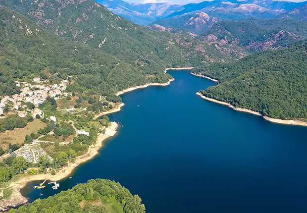 Il lago di Tolla